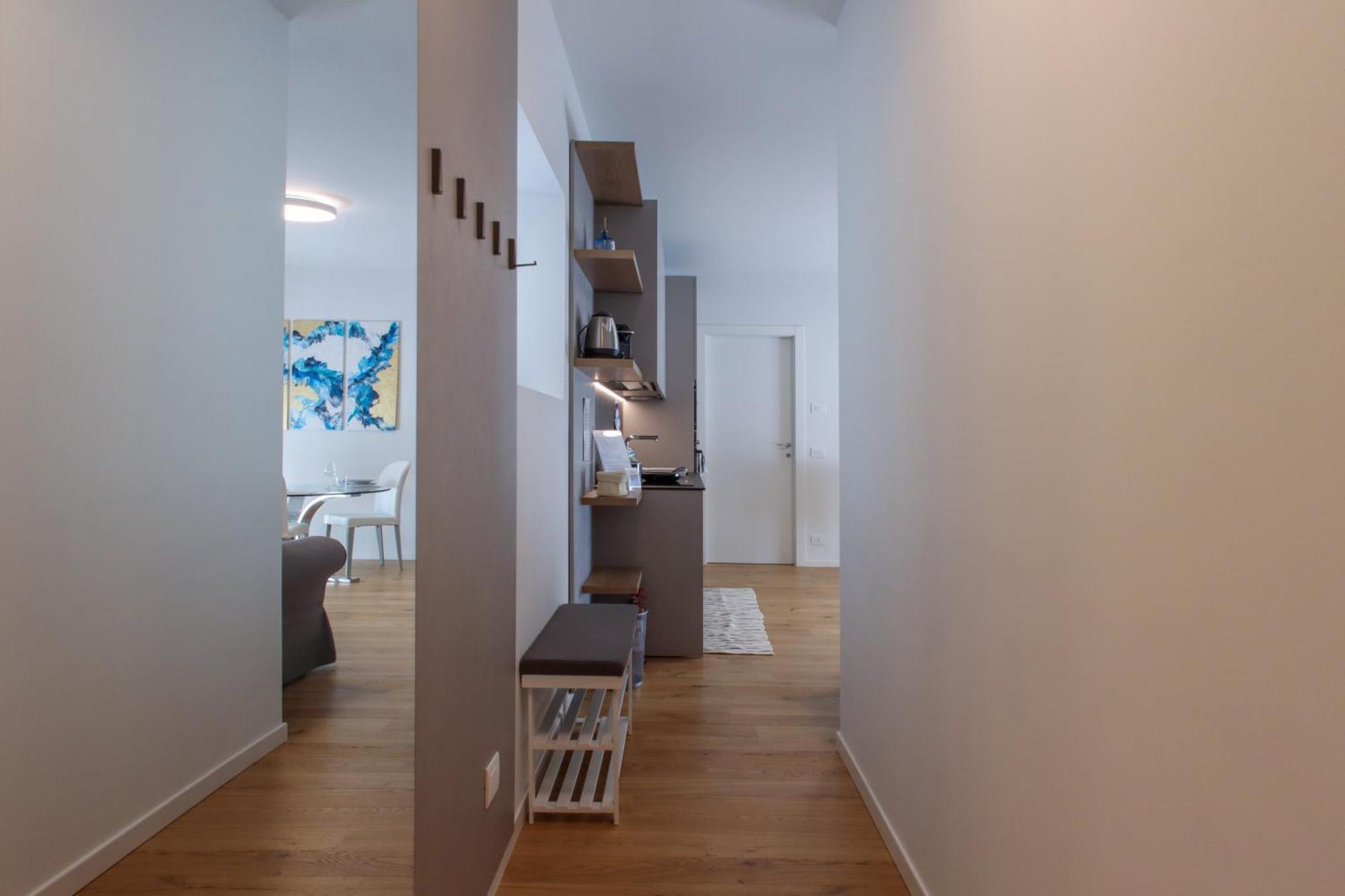 Апартаменты Casa Ardo Wifi & Free Parking In Lecco Center Экстерьер фото